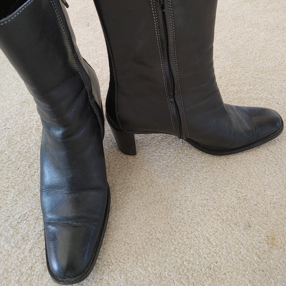 Mid Calf Apostrophe Black Boot, Size 6.5